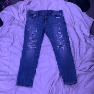 American eagle ripped jeans